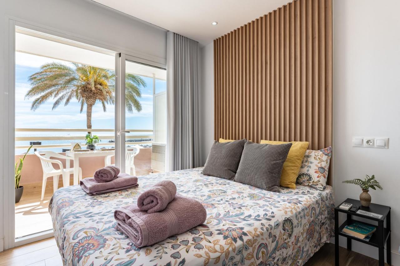 Beach Front Holiday Studio Фуэнхирола Экстерьер фото